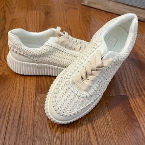 ShuShop Cream Textured Sneakers